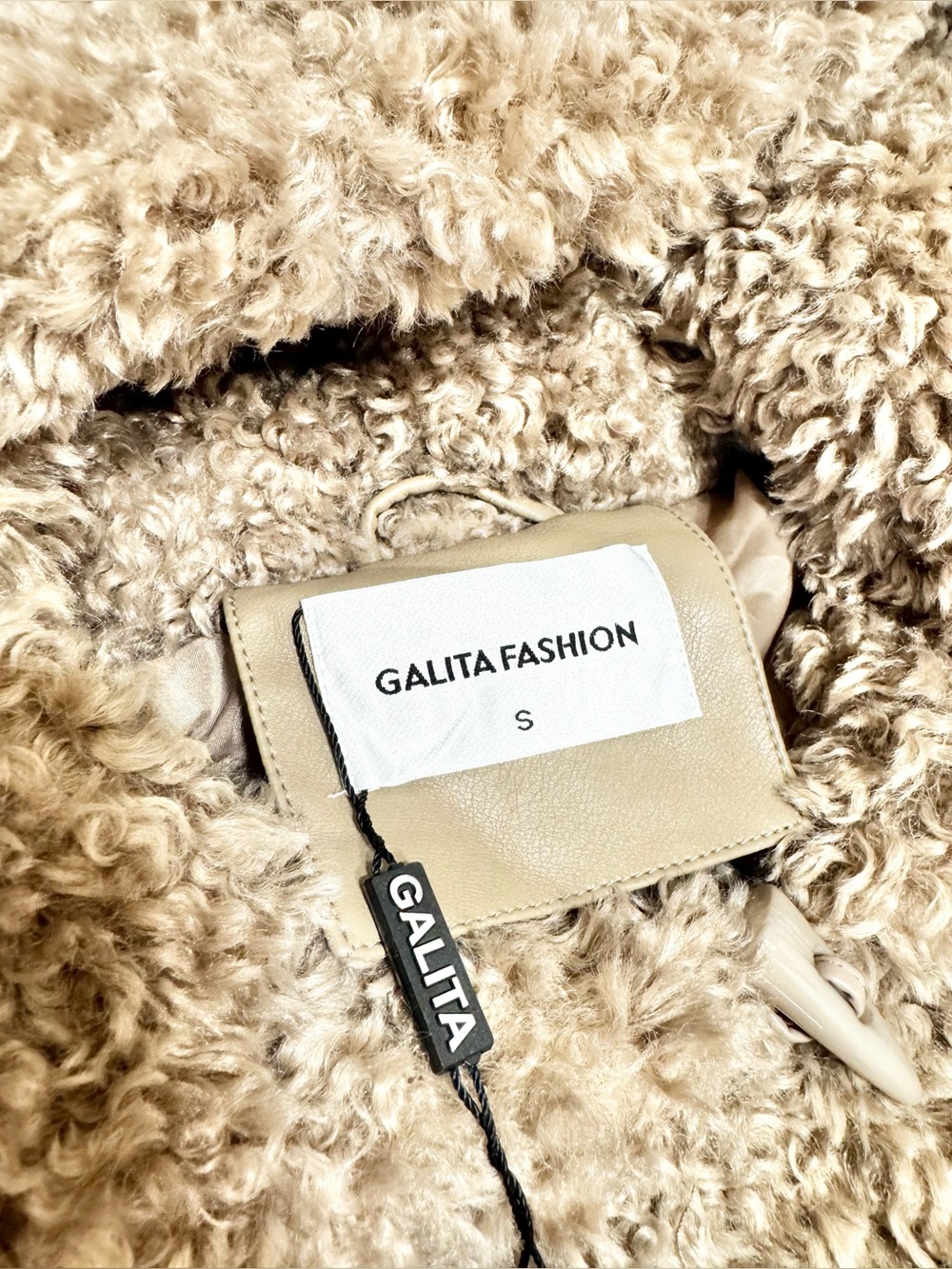 Galita Cozy Khaki Teddy Toggle Jacket with Hood Size Small - Picture 13 of 14